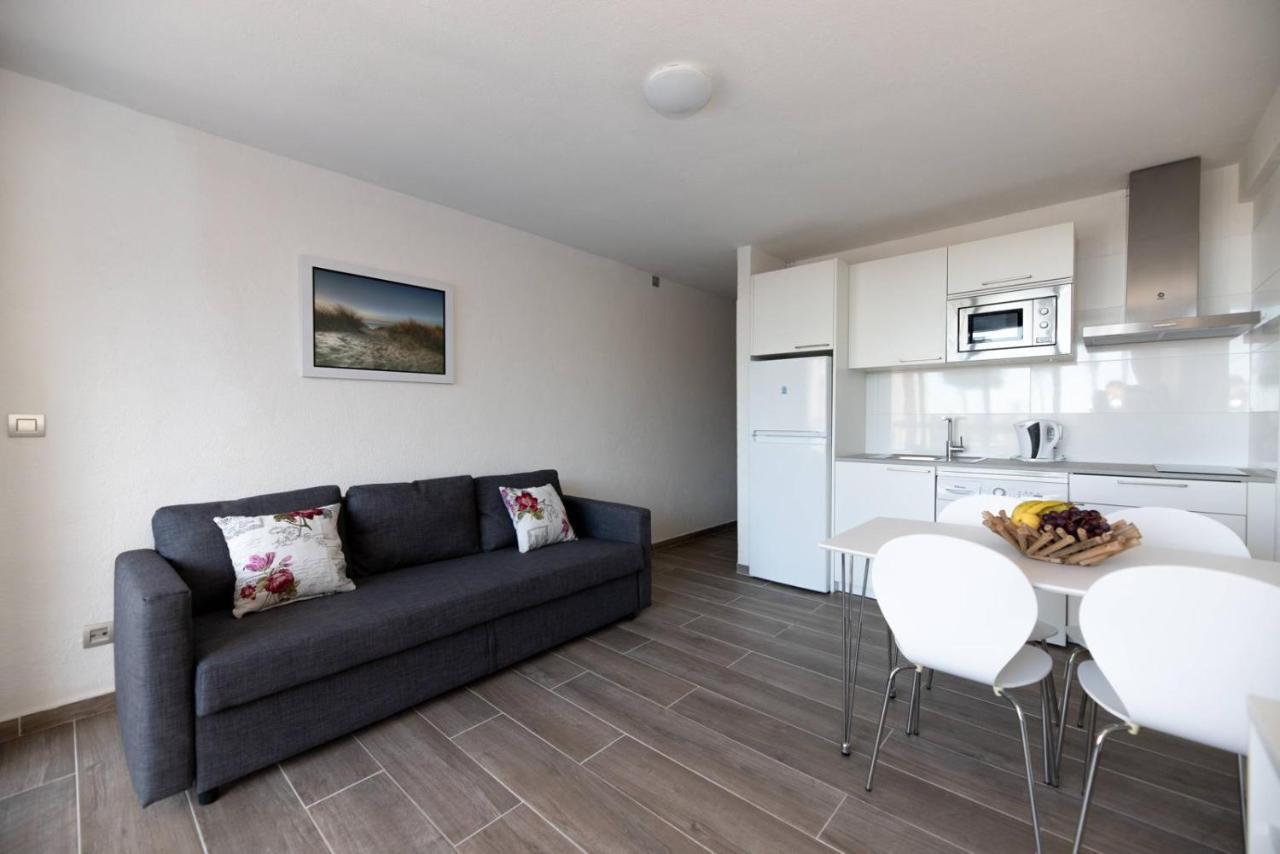 Modern Apartment With Pool And Wifi Playa Feñabe المظهر الخارجي الصورة