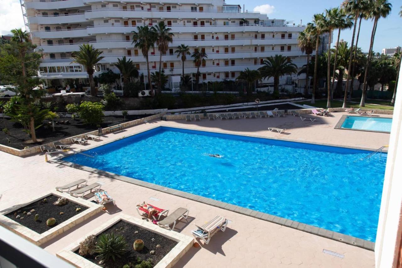 Modern Apartment With Pool And Wifi Playa Feñabe المظهر الخارجي الصورة